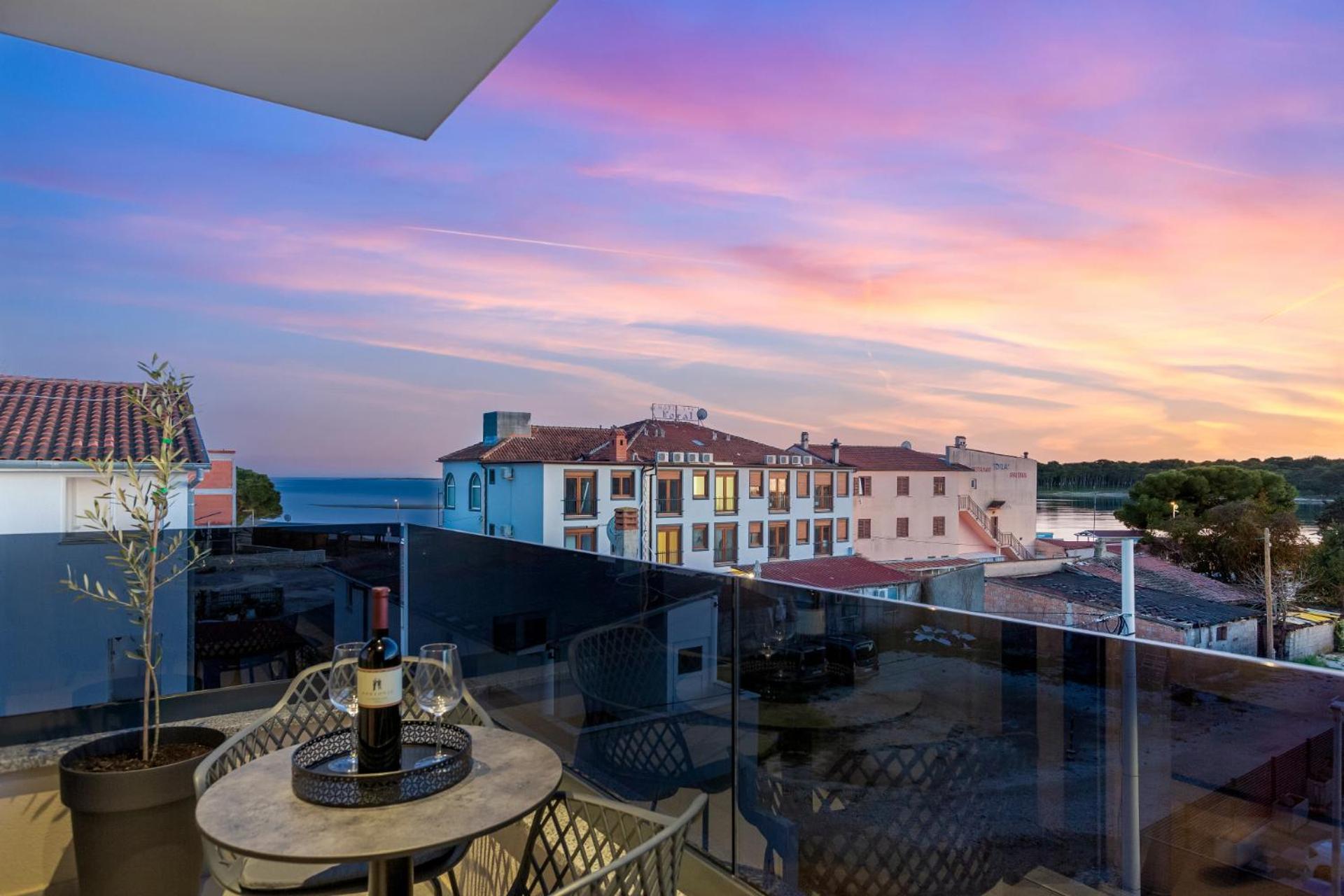 Fly Rooms Medulin - 50M From The Beach - New 2024 Экстерьер фото