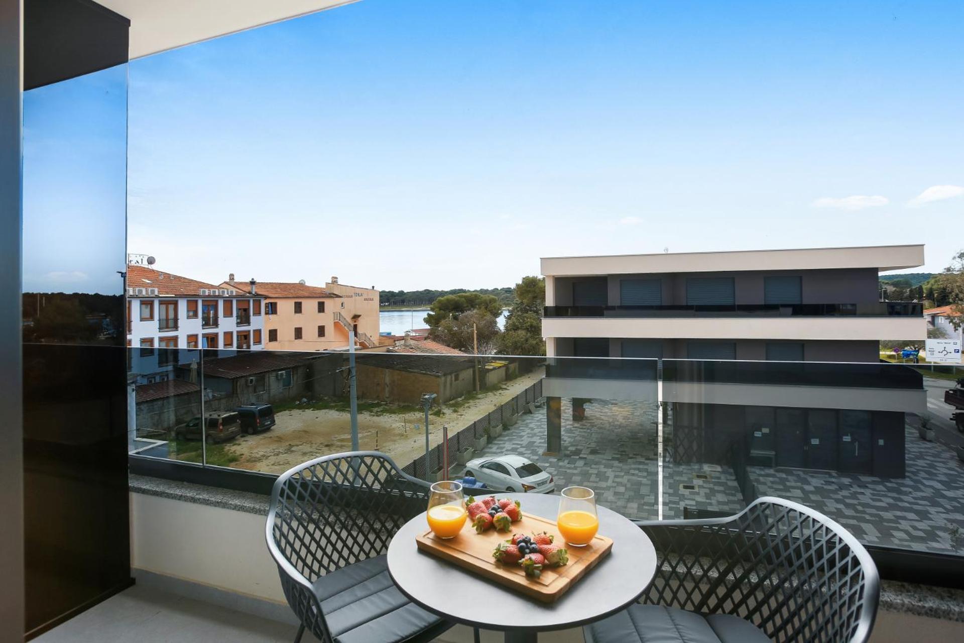 Fly Rooms Medulin - 50M From The Beach - New 2024 Номер фото